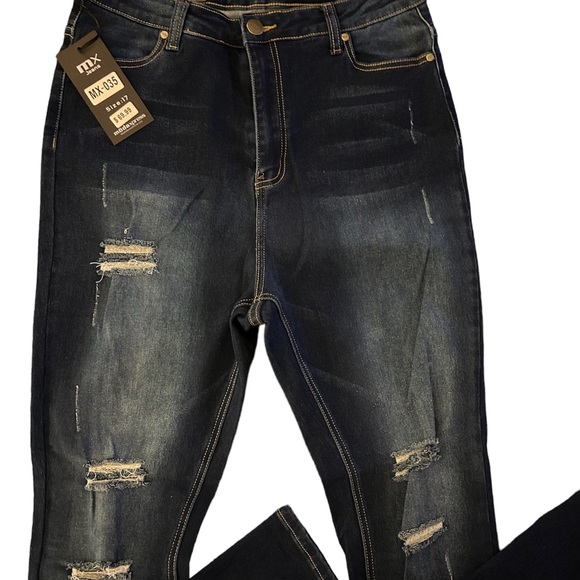 NWT Moda Xpress Mid-Rise Distressed Skinny Jeans - Picture 3 of 5